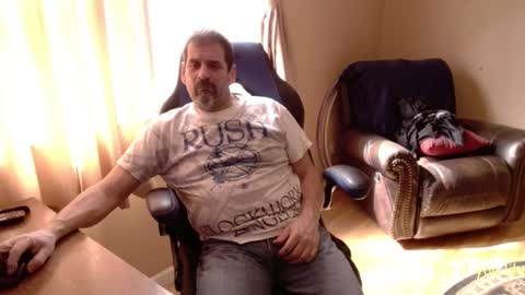 Jim online show from March 2025 05:39:01 PM