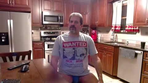 Snapshot of islandguy70 chatting on October 2025 10:42:02 PM Jim online show from October 2025 10:42:02 PM