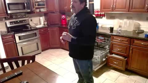 Snapshot of islandguy70 chatting on December 2025 09:43:01 PM Jim online show from December 2025 09:43:01 PM