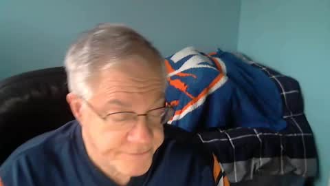 Snapshot of islesman22 chatting on January 2025 05:53:01 PM islesman22 online show from January 2025 05:53:01 PM