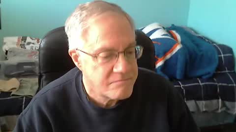 Snapshot of islesman22 chatting on March 2025 08:14:02 PM islesman22 online show from March 2025 08:14:02 PM