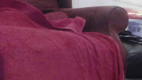 Snapshot of isondk chatting on February 2026 12:38:02 AM Darren online show from February 2026 12:38:02 AM