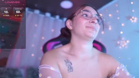 Snapshot of issa_monterrey chatting on November 2025 10:21:01 PM ISSA online show from November 2025 10:21:01 PM