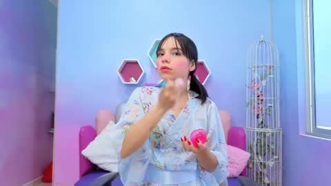 Issa Skinny online show from September 2025 11:37:02 AM