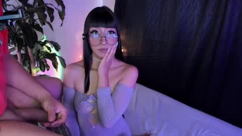 Issa and Neron online show from May 2026 04:04:02 PM
