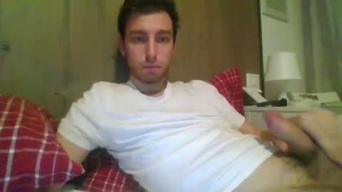 italian_boy_22 online show from December 2024 04:28:02 PM