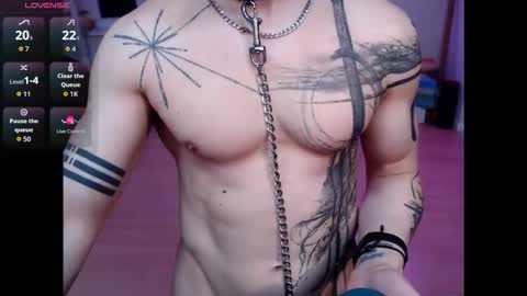 Snapshot of italian_hunk_sub chatting on April 2026 08:07:02 PM italian_hunk_sub online show from April 2026 08:07:02 PM