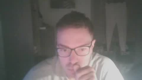 Snapshot of italianslavexoxo chatting on November 2025 05:07:01 AM S online show from November 2025 05:07:01 AM