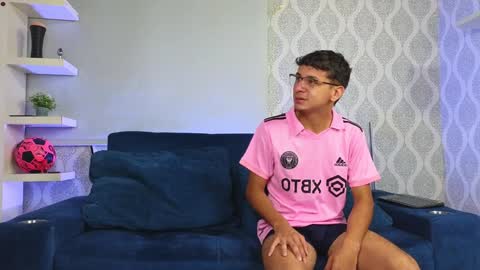 Ithan and Friends online show from January 2025 01:31:01 PM