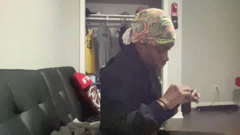 5ive AM online show from December 2024 08:49:02 PM