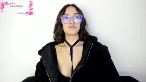 Angelica online show from January 2025 09:39:01 PM