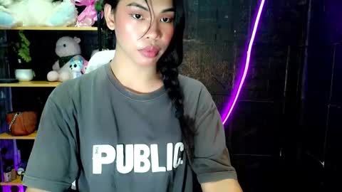 its_chloe20 online show from June 2026 11:25:02 AM