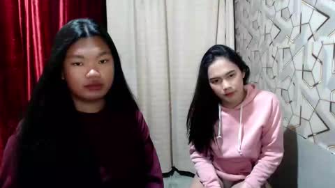 Snapshot of its_clouie chatting on March 2026 04:35:01 PM CLOUIE and KATE online show from March 2026 04:35:01 PM