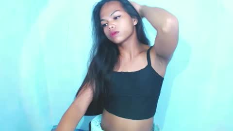 Snapshot of its_kynth chatting on September 2025 01:23:02 PM its_kynth online show from September 2025 01:23:02 PM