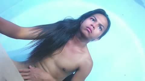 Snapshot of its_kynth chatting on September 2025 08:42:02 AM its_kynth online show from September 2025 08:42:02 AM