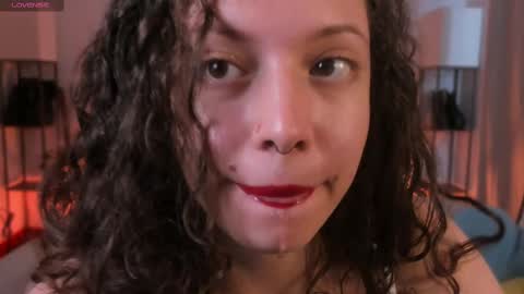 Snapshot of its_marie chatting on October 2025 05:43:01 PM Maria online show from October 2025 05:43:01 PM