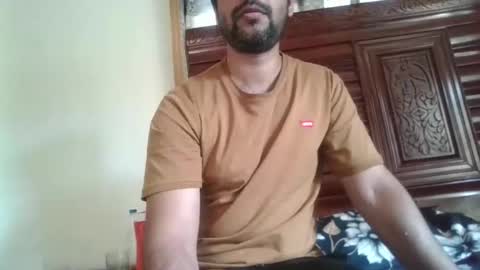 Snapshot of its_me_2323 chatting on May 2026 04:52:01 AM its_me_2323 online show from May 2026 04:52:01 AM