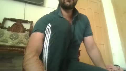 Snapshot of its_me_2323 chatting on May 2026 03:03:02 AM its_me_2323 online show from May 2026 03:03:02 AM