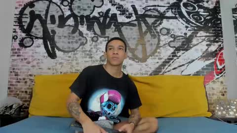 Miley hurtado online show from February 2025 01:22:01 PM