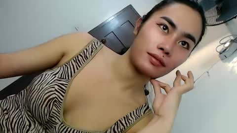 its_me_vanesa online show from November 2025 04:10:02 PM