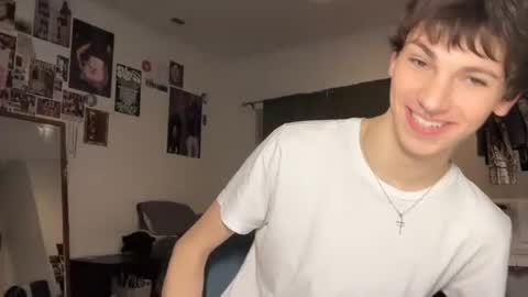 Rowan online show from October 2025 01:42:02 AM