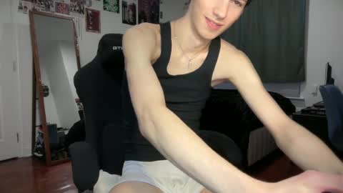 Snapshot of its_rowan chatting on July 2026 12:50:01 AM Rowan online show from July 2026 12:50:01 AM