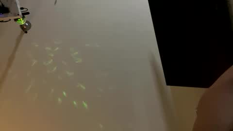 itsalic3 online show from November 2025 09:35:01 PM