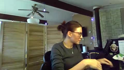 ItsMeSophie X online show from November 2025 05:14:01 PM