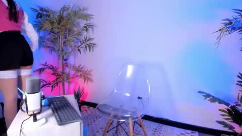 itsmroom online show from January 2026 01:15:02 PM