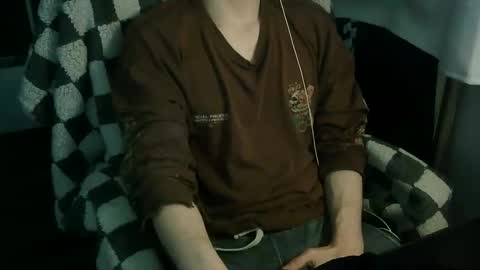 itsnotliam834 online show from April 2026 01:14:01 AM