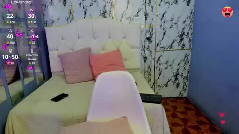 Itsuki N online show from February 2026 01:04:02 PM