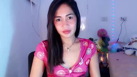 itsurgil_kloeh online show from June 2026 12:11:01 AM