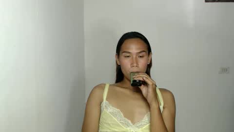 itz_me_crystal online show from June 2026 02:45:02 AM