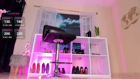 Snapshot of itzel__ chatting on October 2025 01:19:01 PM Call me Itzel online show from October 2025 01:19:01 PM