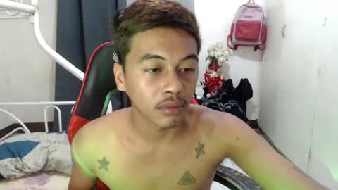 Snapshot of itzme_jhonfred chatting on June 2026 03:18:01 PM Jhonfred online show from June 2026 03:18:01 PM