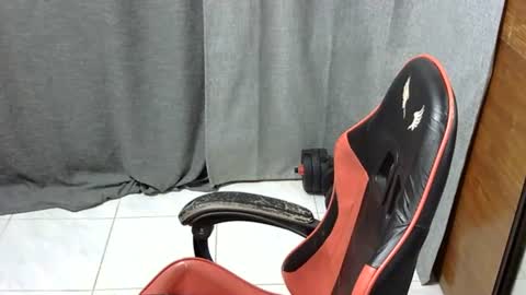 Snapshot of itzme_jhonfred chatting on July 2026 10:43:02 AM Jhonfred online show from July 2026 10:43:02 AM