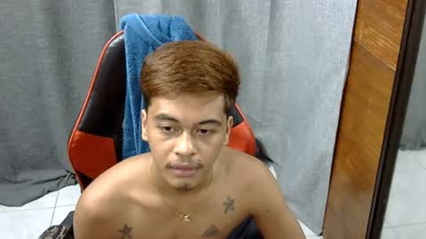 Snapshot of itzme_jhonfred chatting on July 2026 03:32:01 PM Jhonfred online show from July 2026 03:32:01 PM
