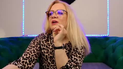 ivanacharm online show from June 2026 03:29:02 AM