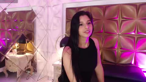 IvanaWatson online show from March 2025 11:53:01 PM