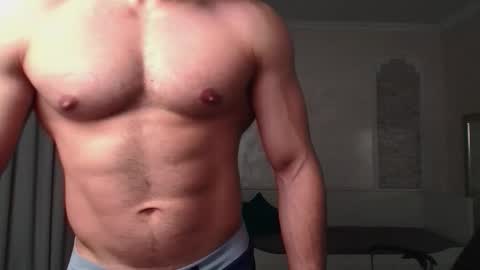 Snapshot of ivanhydee chatting on October 2025 04:48:01 AM IvanHydee online show from October 2025 04:48:01 AM