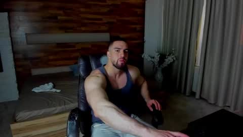 IvanHydee online show from April 2026 04:48:02 AM