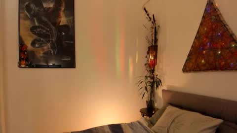 ivan online show from February 2026 09:02:01 PM