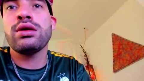 ivan online show from May 2026 09:57:02 PM