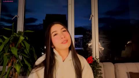 Ivanna West online show from October 2025 10:25:01 AM