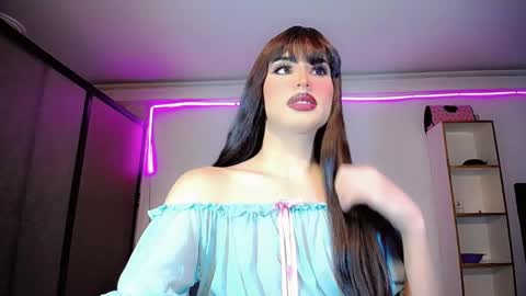 ivannahot23 online show from January 2025 04:54:02 AM