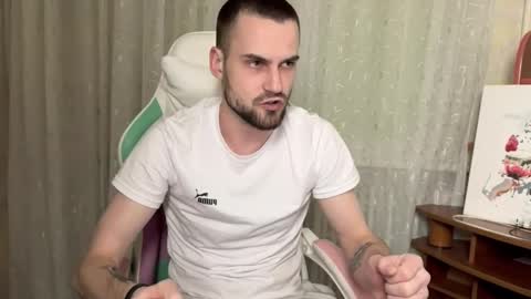 Snapshot of iveran_love1 chatting on October 2025 06:35:02 PM iveran online show from October 2025 06:35:02 PM