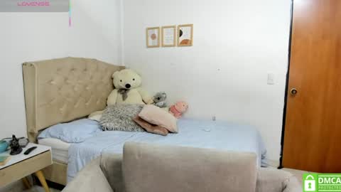 Snapshot of ivet_cute1 chatting on June 2026 02:01:02 PM ivet online show from June 2026 02:01:02 PM