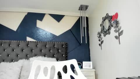 Ivet  online show from October 2025 11:15:01 PM