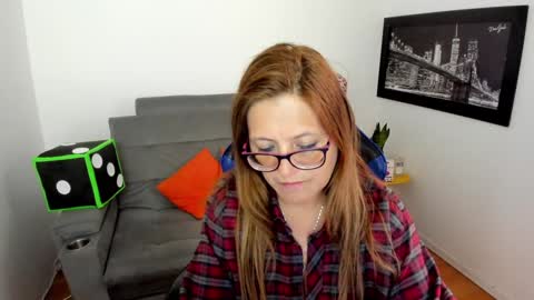 Snapshot of ivette_shaira chatting on January 2025 02:10:01 PM IVETTE online show from January 2025 02:10:01 PM