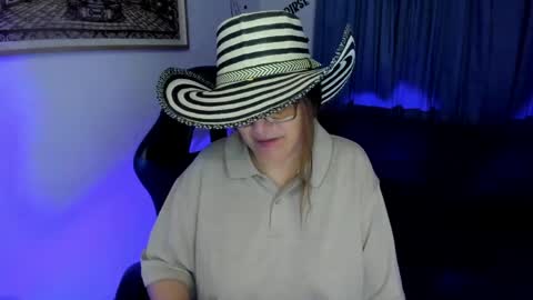 IVETTE online show from May 2026 02:06:02 AM
